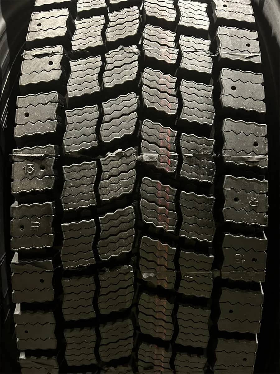 Malatesta Hot Retread Winter Drive