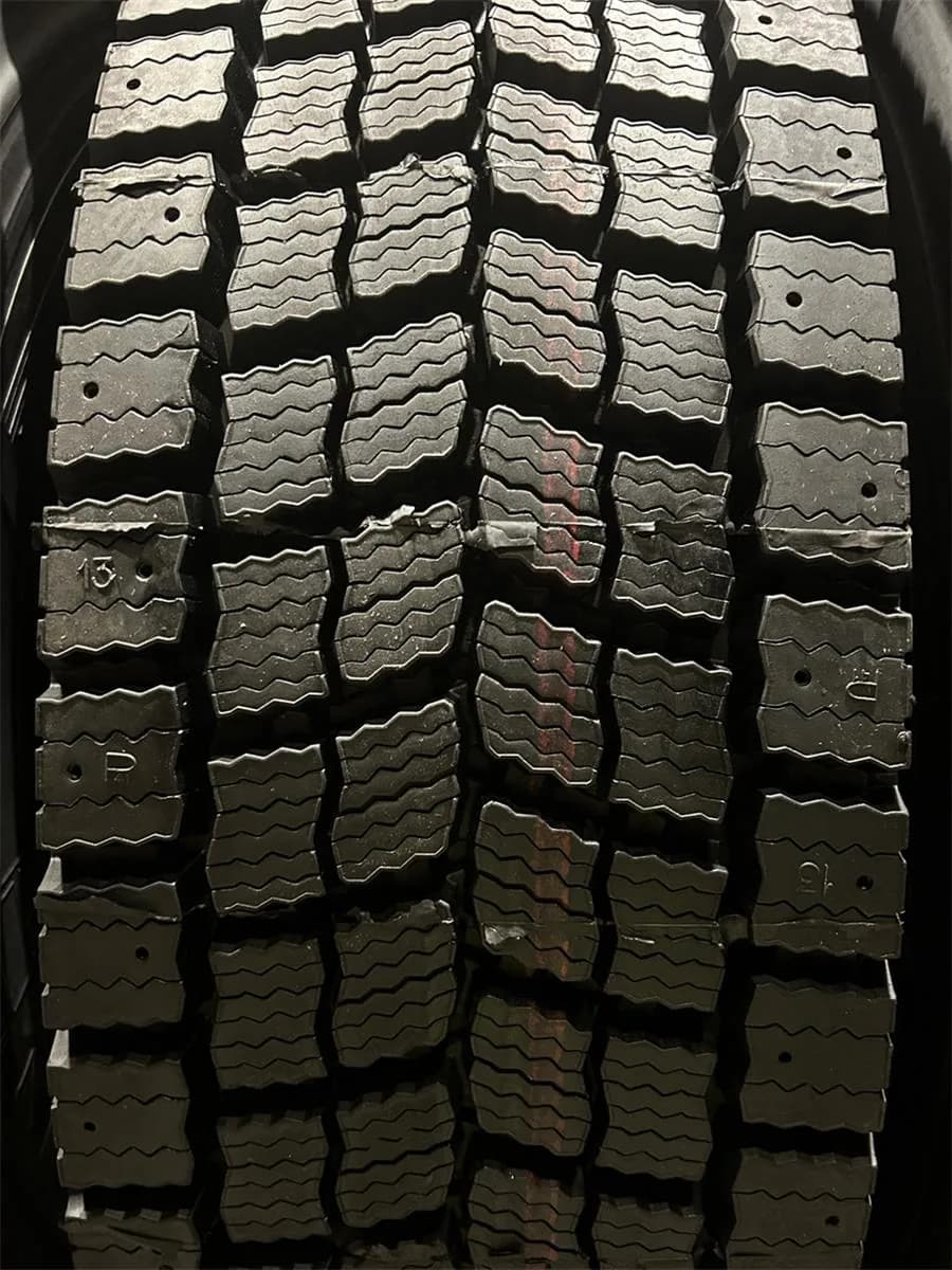 Malatesta Hot Retread Winter Drive